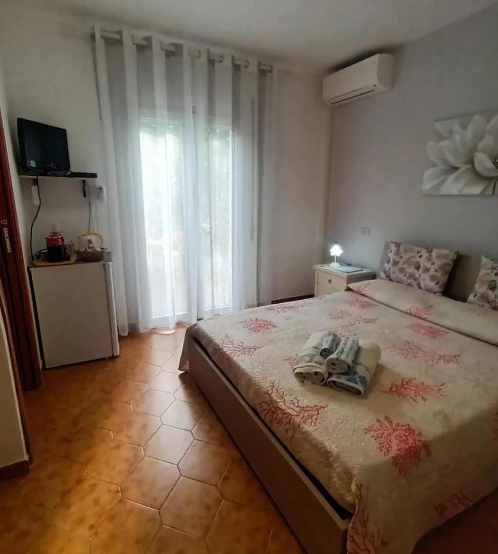 A Domo Mia Apartment Castelsardo 0*,